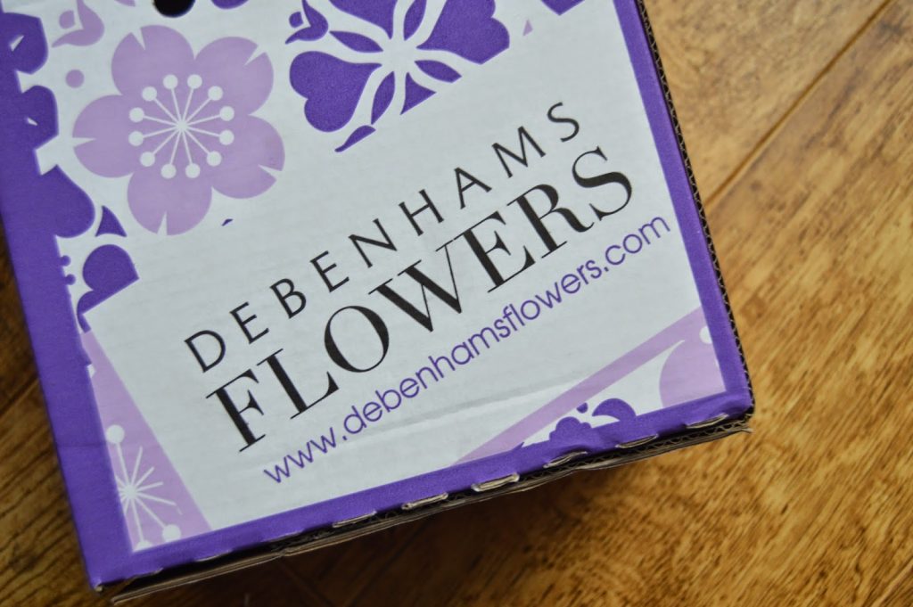 Debenhams flowers - packaging