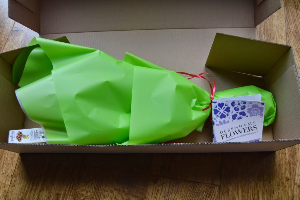 Debenhams flowers - inside the box