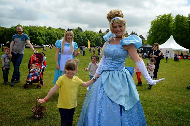 Chlo and Cinderella at Geronimo Festival