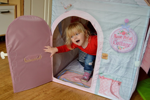 Toddler playhouse