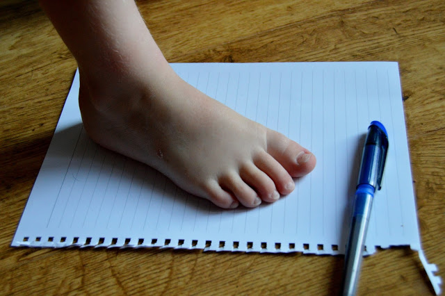 How to measure feet at home for Bobux shoes
