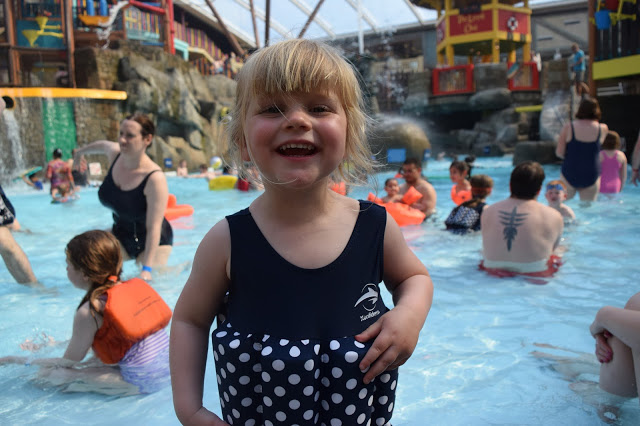 konfidence swimming costume with floats
