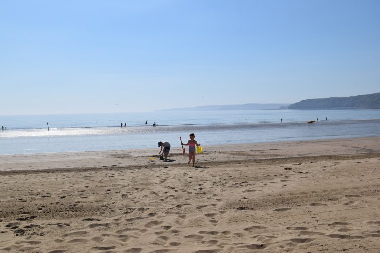 Kids on Scarborough beach