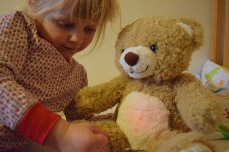 Sleep Tight All Night Teddy - red light means it's time to sleep