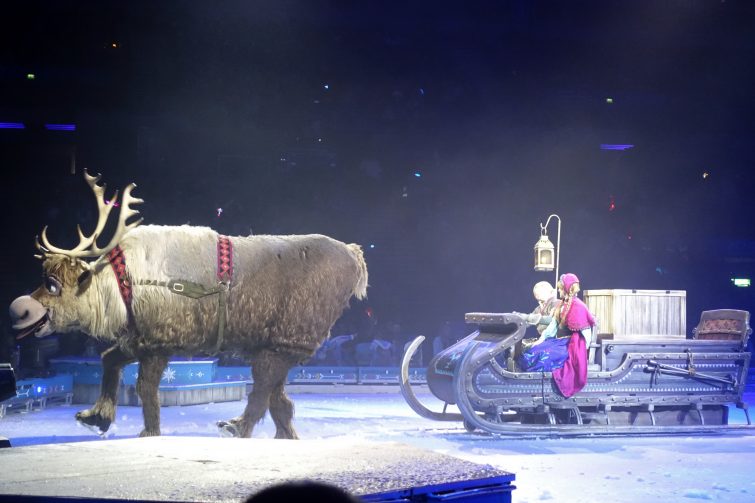 Disney On Ice - Sven & sleigh