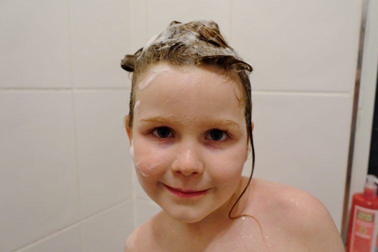 Vosene Kids head lice prevention shampoo