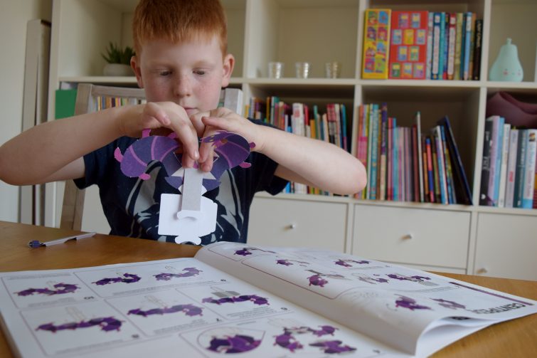 Make and Move Minibeasts - clear instructions