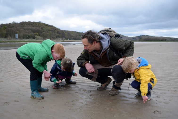 Tracking on the sand with Ben McNutt, Woodsmoke and Piri Allergy