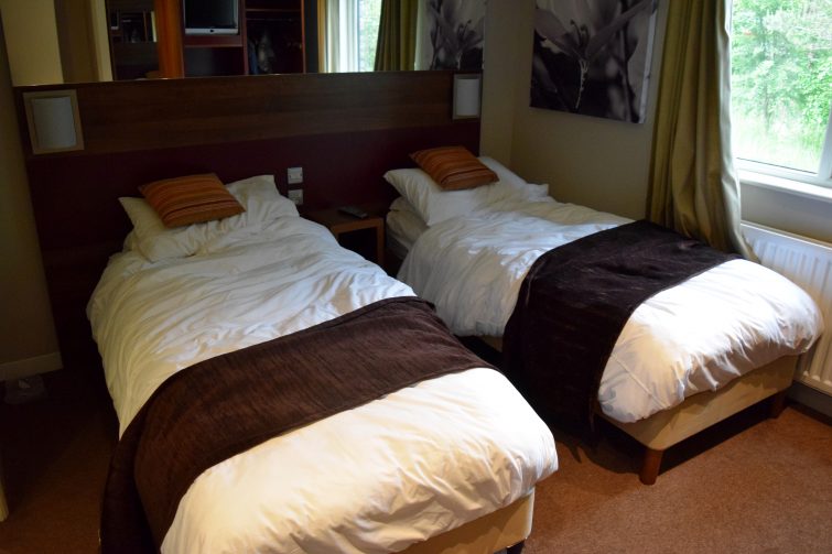 Twin bedroom - Executive Lodge at Center Parcs, Whinfell Forest