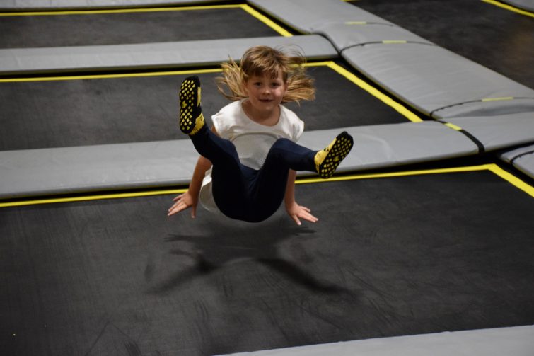 Seat drops at FREEDOME - trampoline park for kids