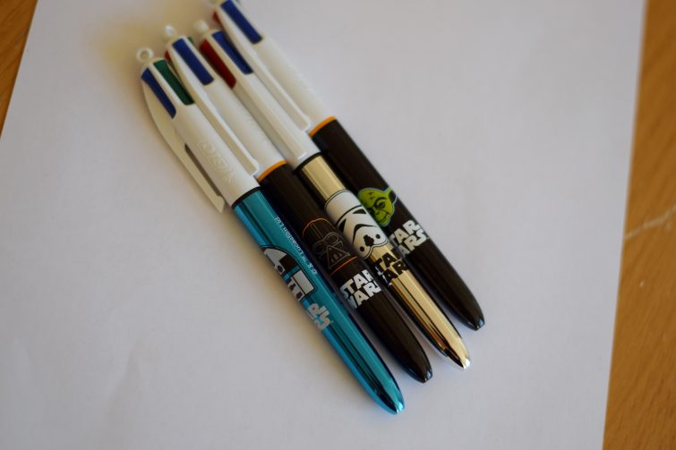 BIC Star Wars Stationery - 4 colour pen with Star Wars characters