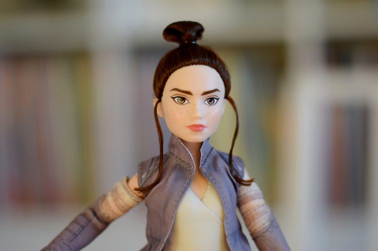 Rey of Jakku action figure - face and hair