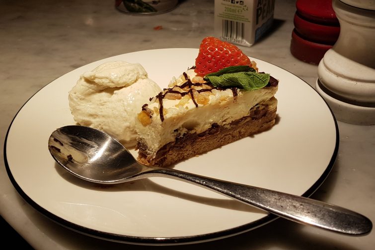 PizzaExpress honeycomb cheesecake