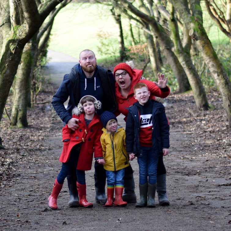 Team WGOAA family photo in Heaton Park