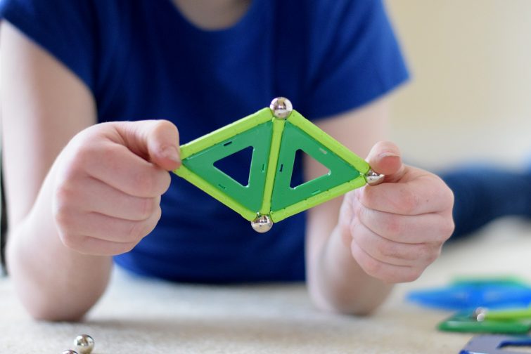 Geomag Panels - bright coloured panels