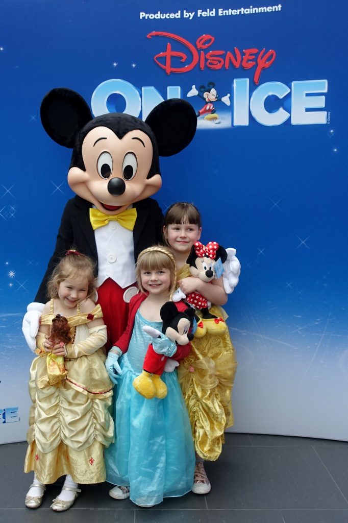 Meet Mickey Mouse at Disney on Ice