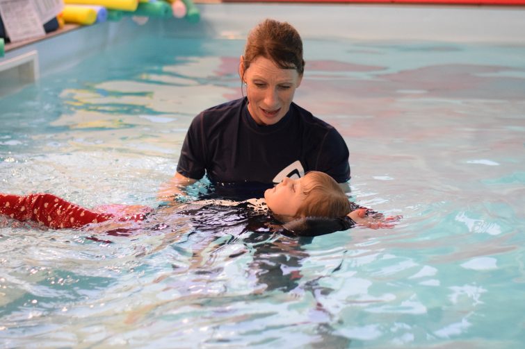 Puddle Ducks Swim Academy Pyjama Week - learning to float