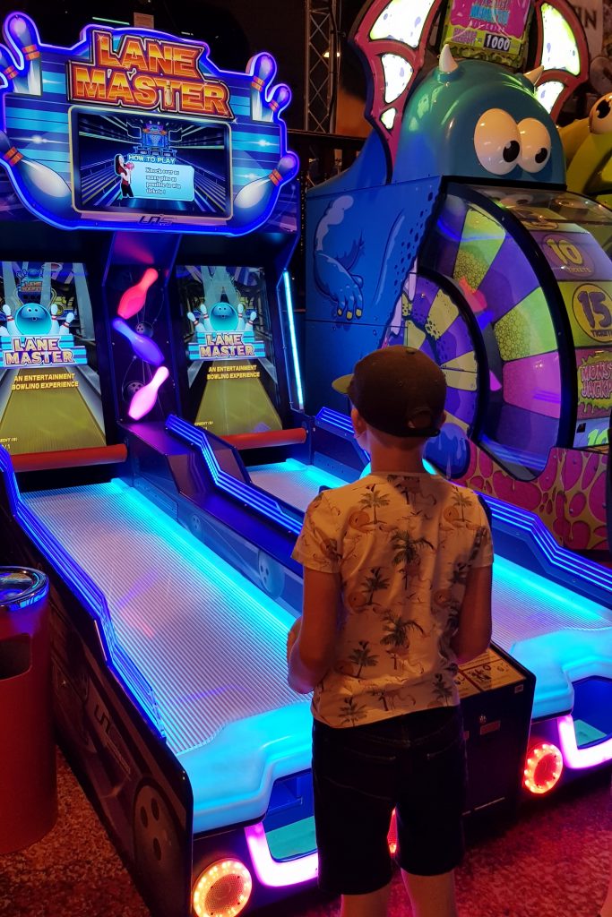 Coral Island | We're going on an adventure - bowling arcade game