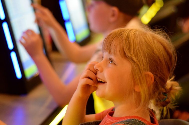 Coral Island | We're going on an adventure - Little girl playing Prize Bingo