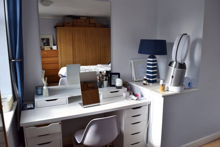 Fantastic Services full house clean - master bedroom, dressing table