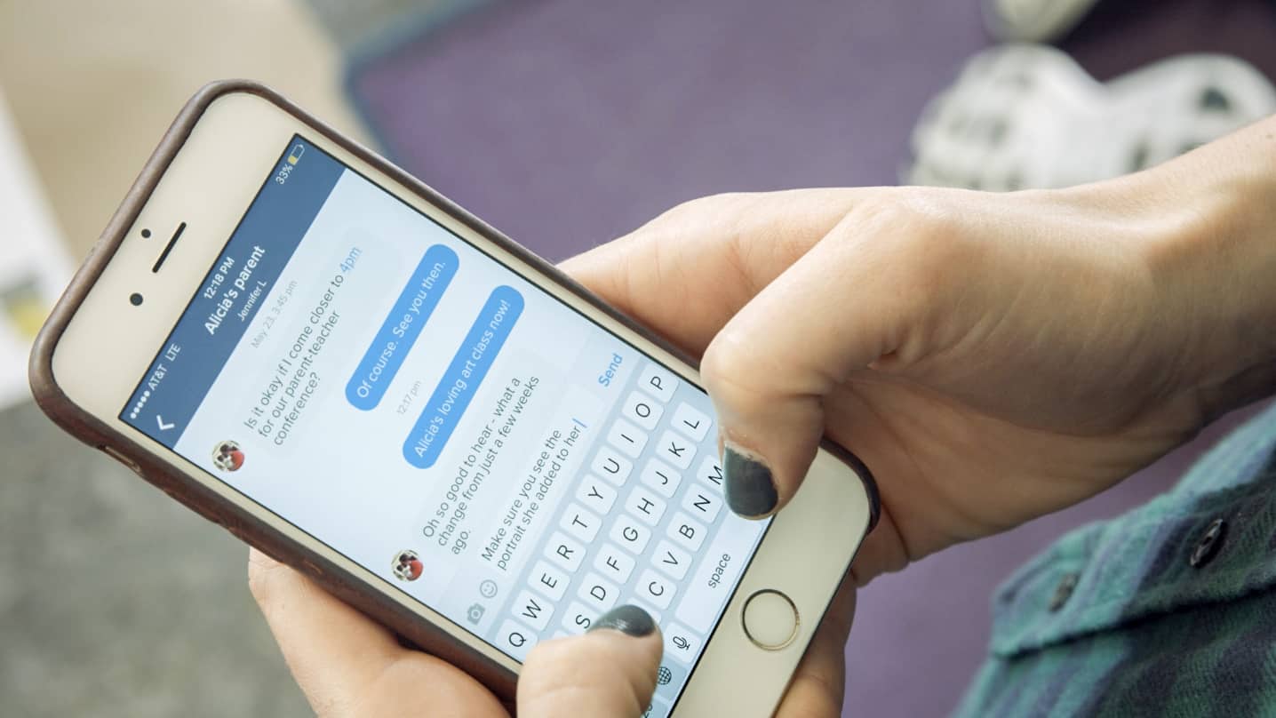 Parent school messaging app