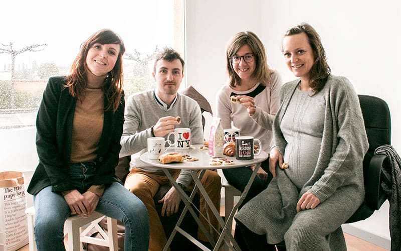 Le Petit Bola team - small French company making harmony necklaces for pregnant women