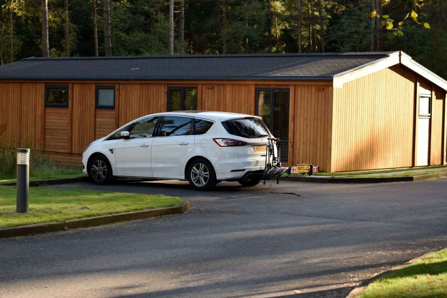 Landal Darwin Forest - Glade Exclusive Lodge has parking for two cars