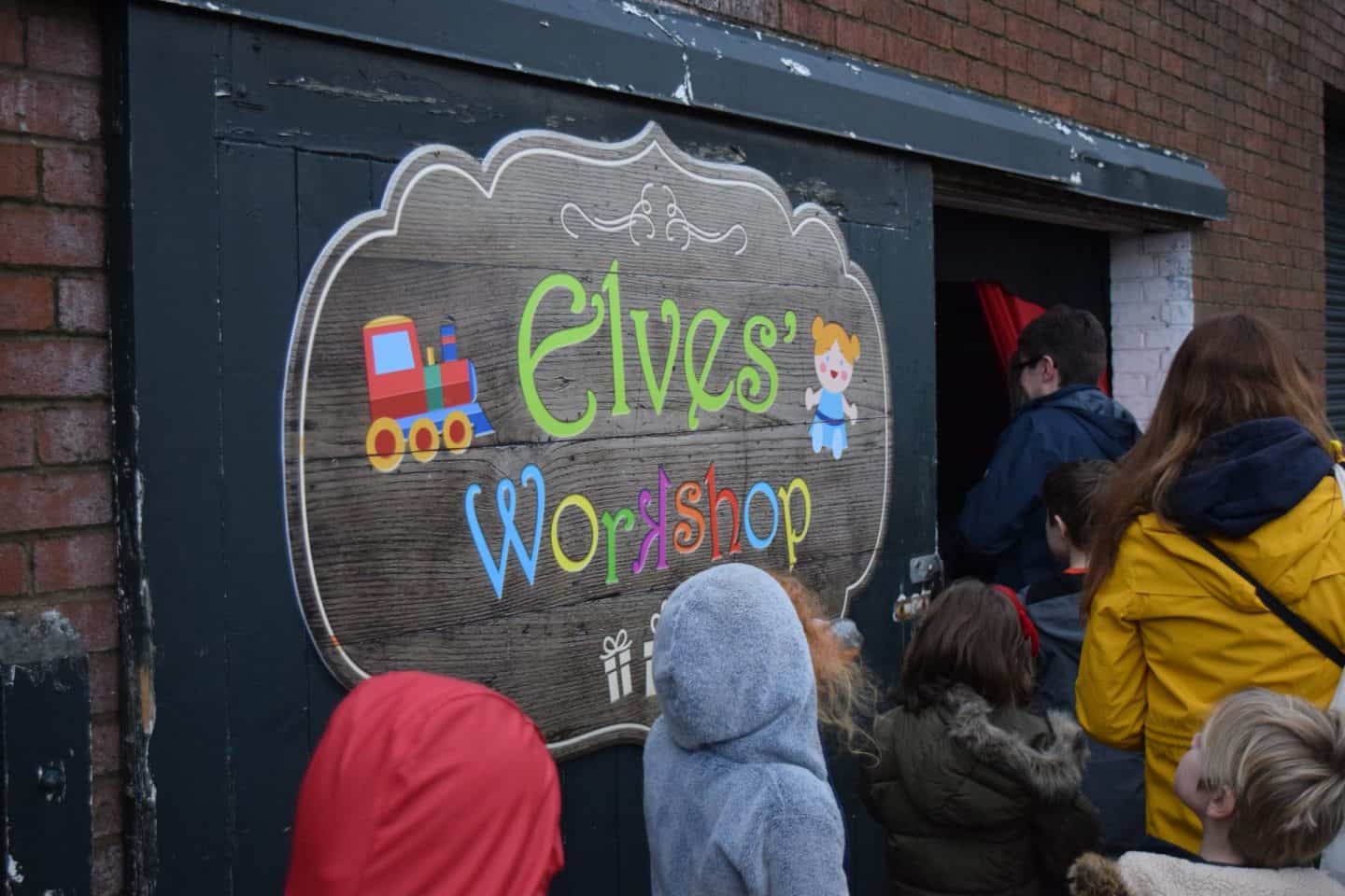 Cockfields Farm - Elves School