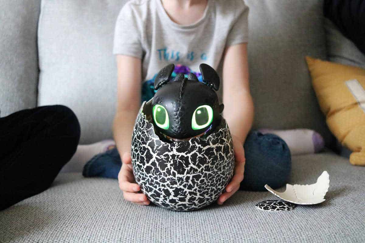 Hatching Dragon toy from How to Train Your Dragon