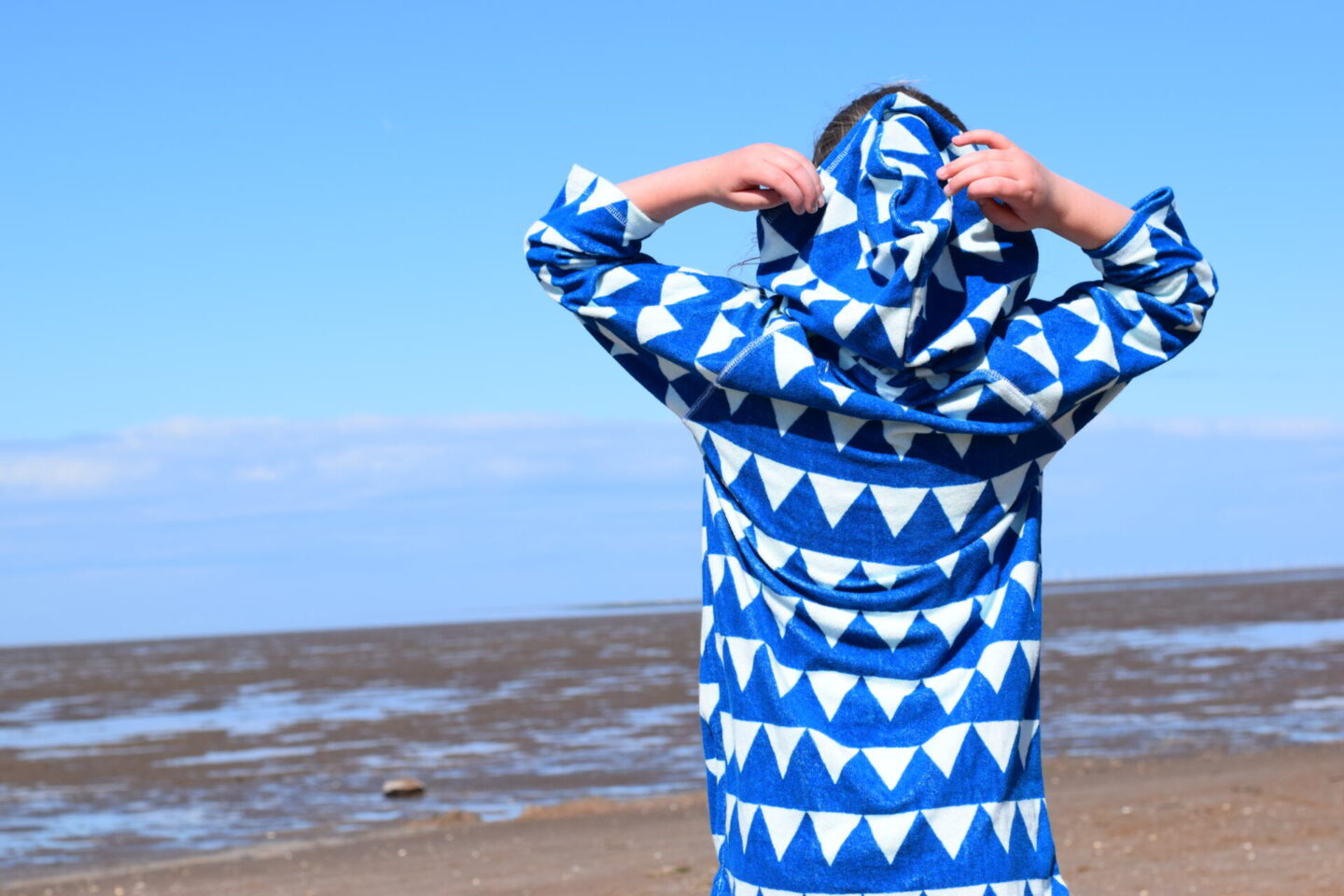 Towelling poncho for the beach