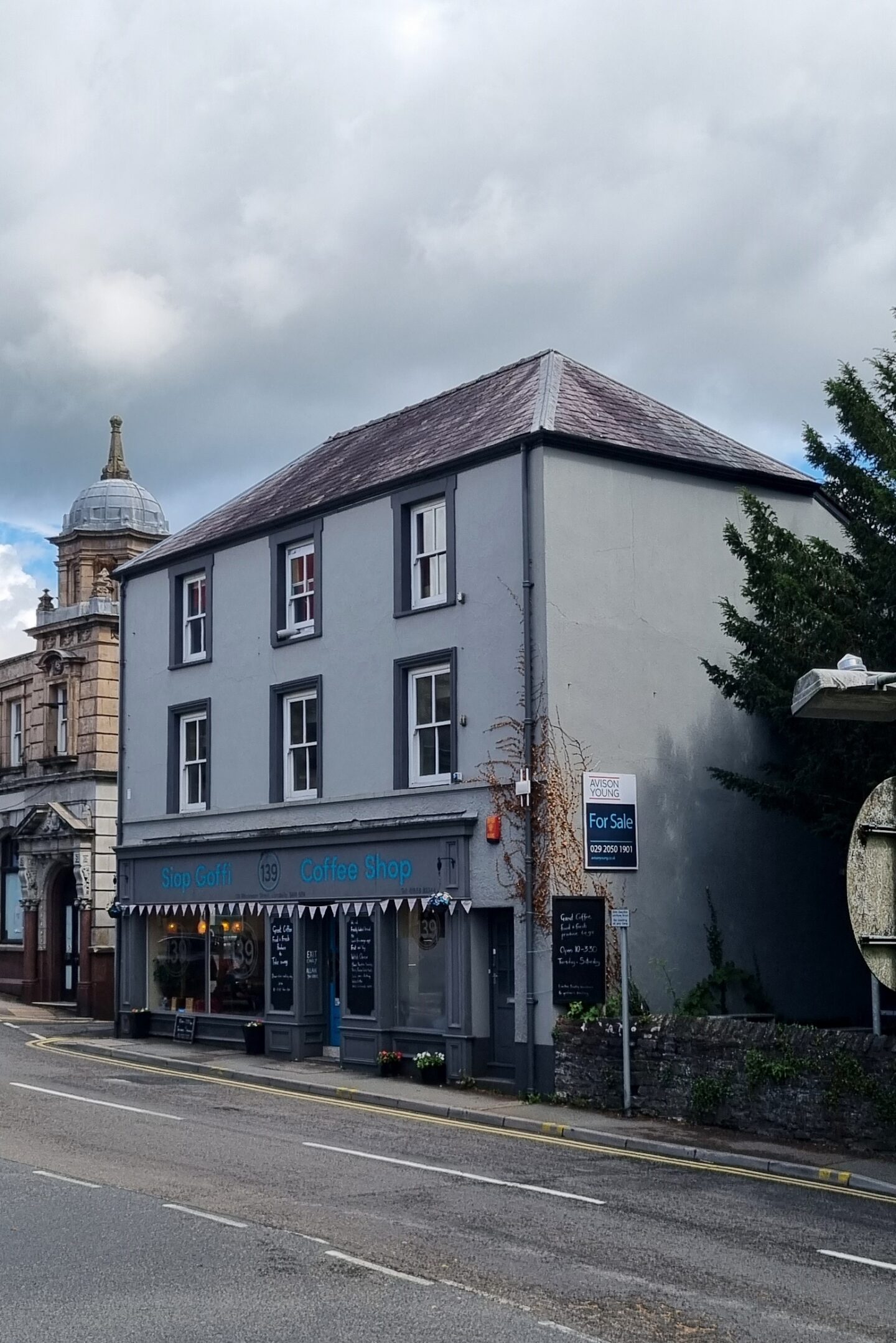 Coffee Shop 139 in Llandeilo