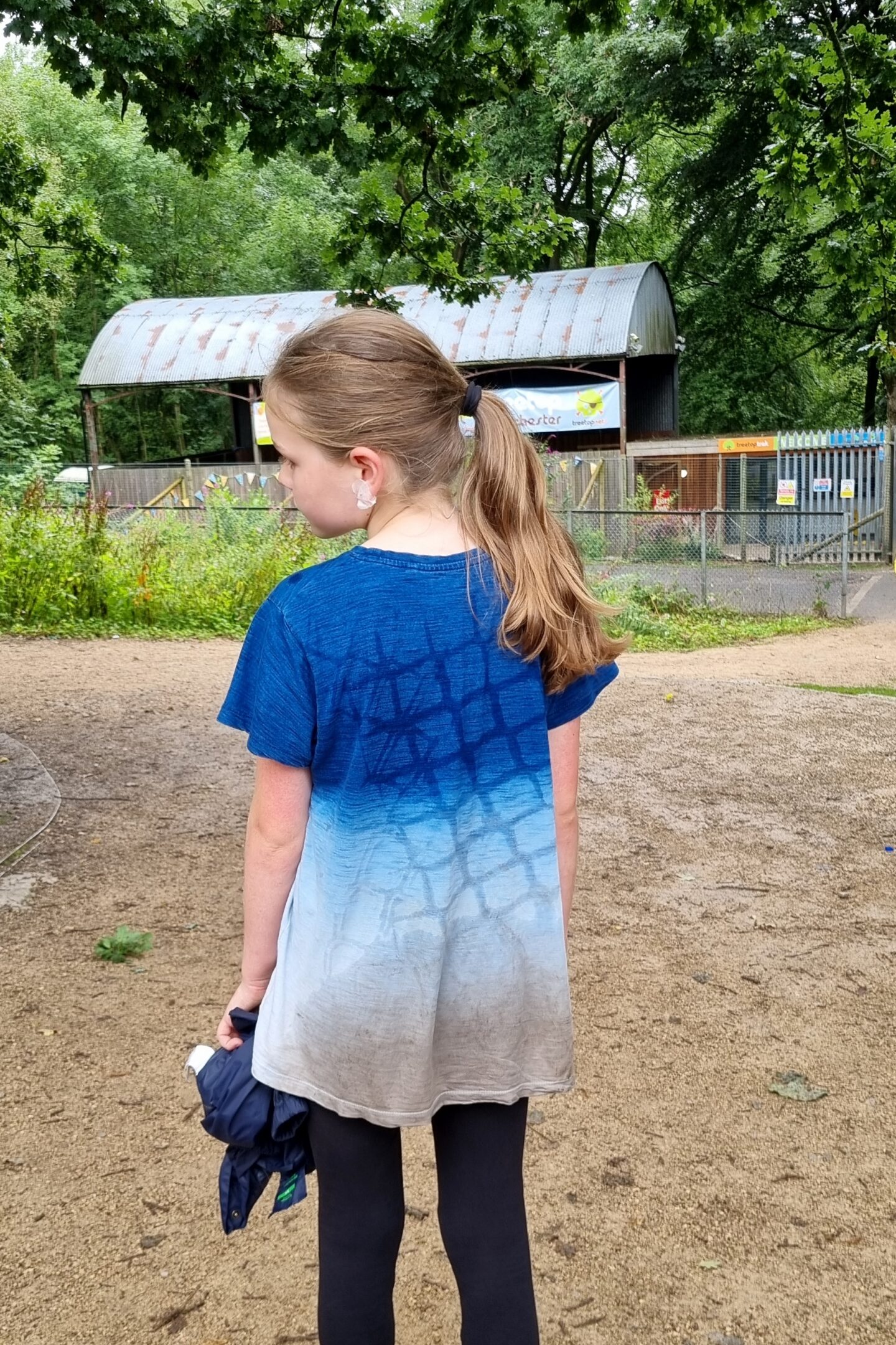 What should you wear for treetop nets? Comfy outdoor clothing that you don't mind getting a bit dirty!