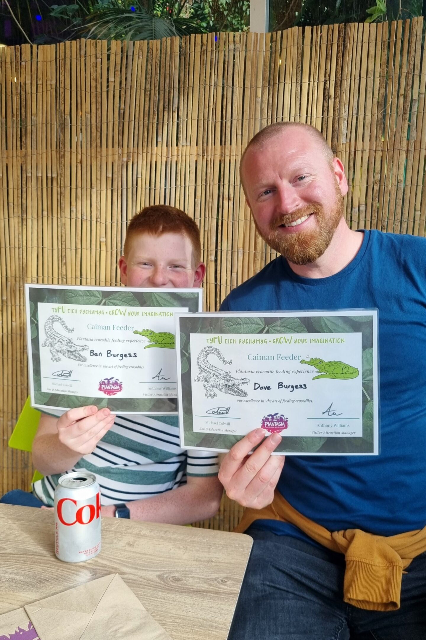 Crocodile feeding experience - certificates