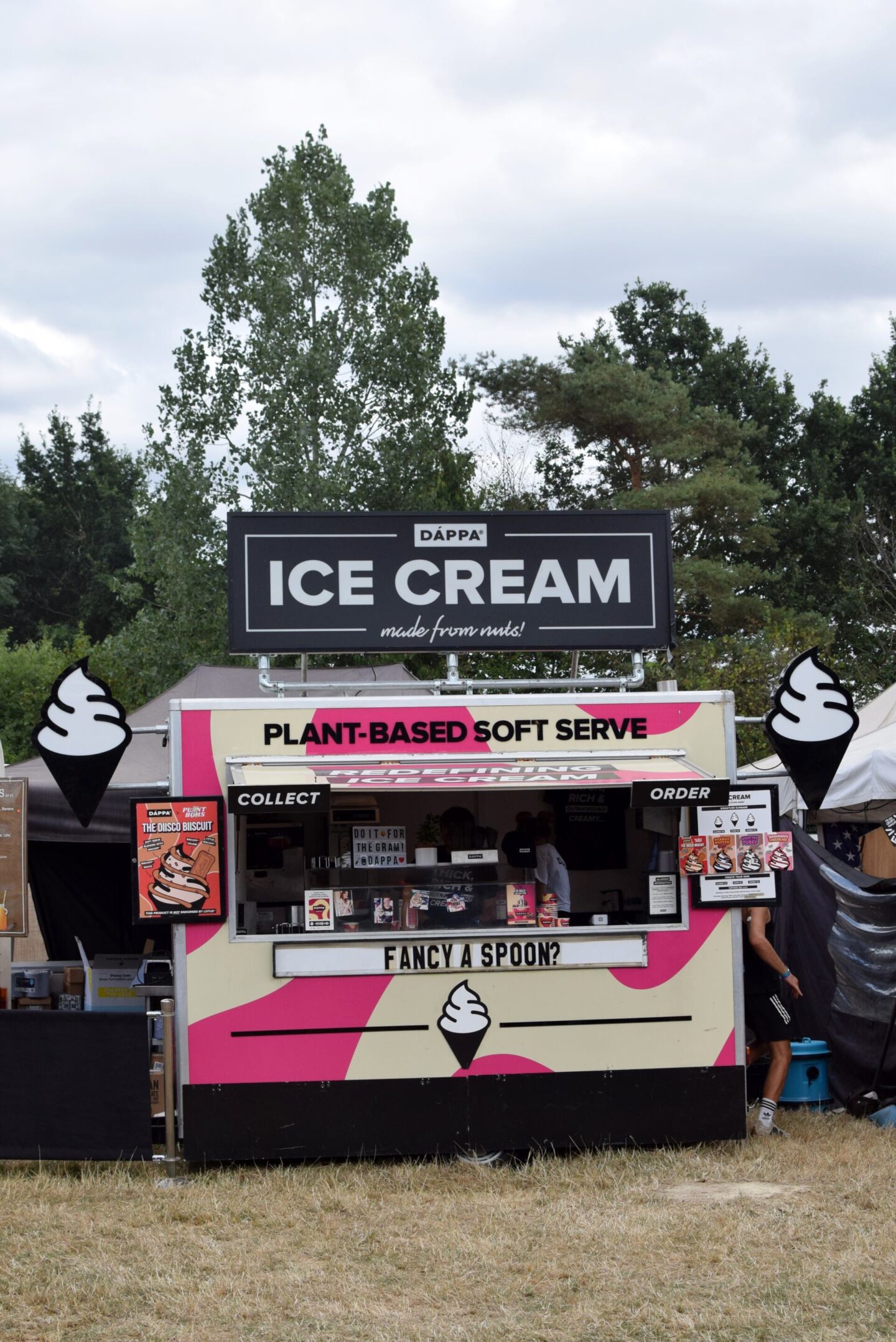 Plant-based soft serve ice cream from Dappa
