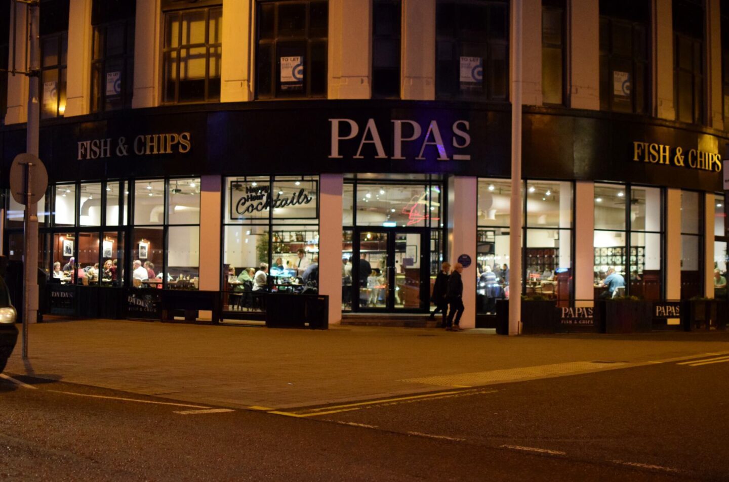 Papas Fish and Chips in Blackpool - the best fish and chips near Blackpool Tower