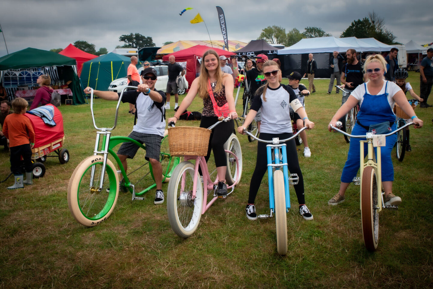 Vdub at the Pub - vintage cycle ride