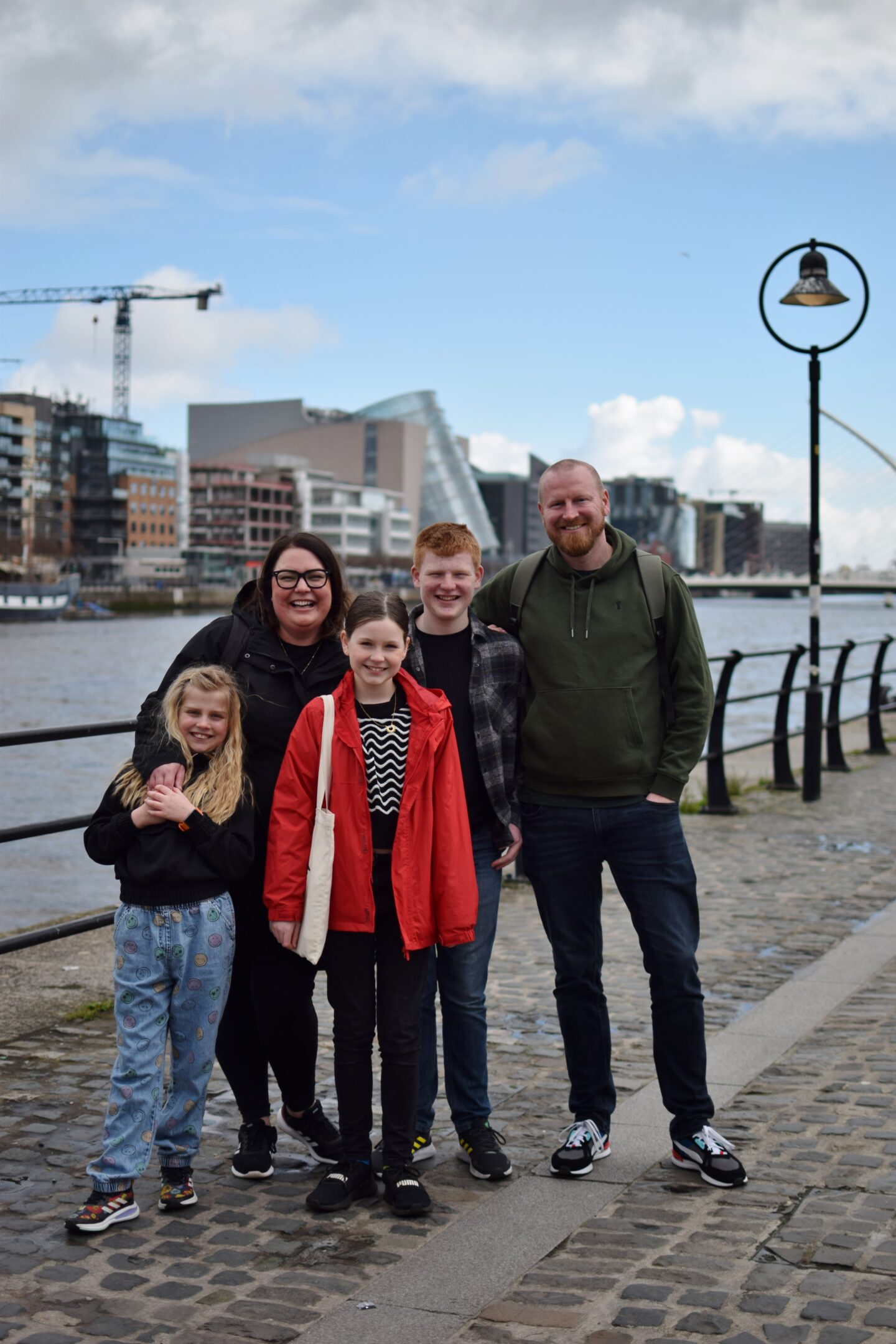 Family Burgess - April 2023