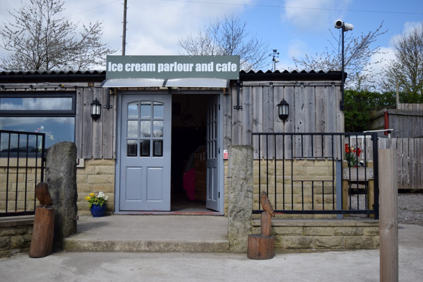 Birchfield Farm ice cream parlour