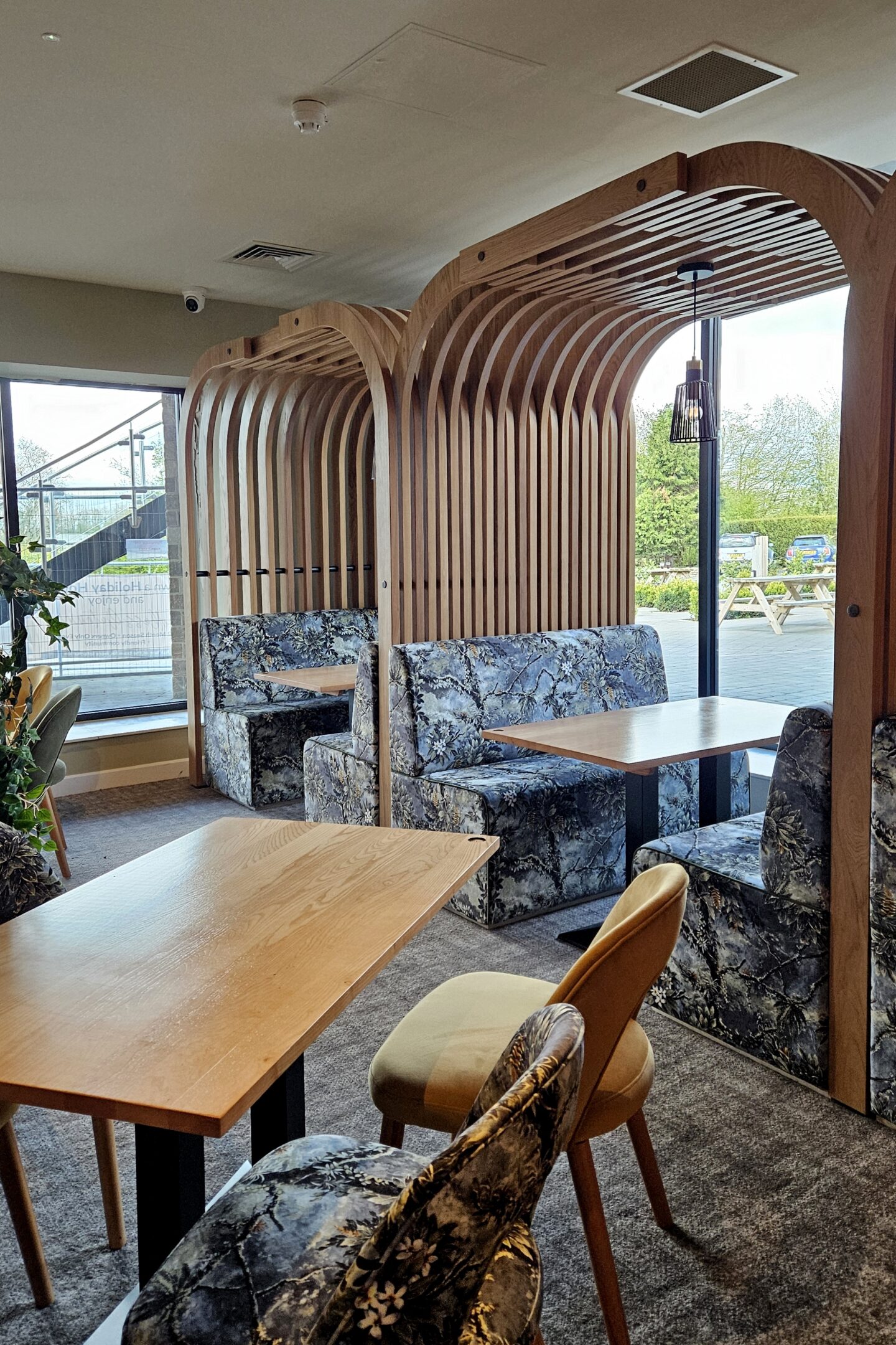 The booths and seating area at Wild Rose Holiday Park
