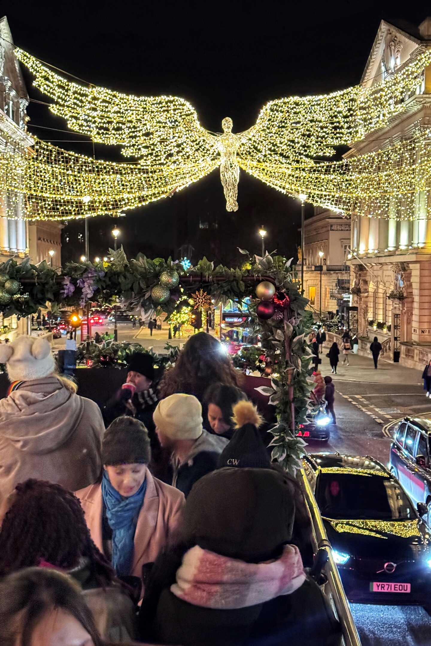 London Christmas lights tour
