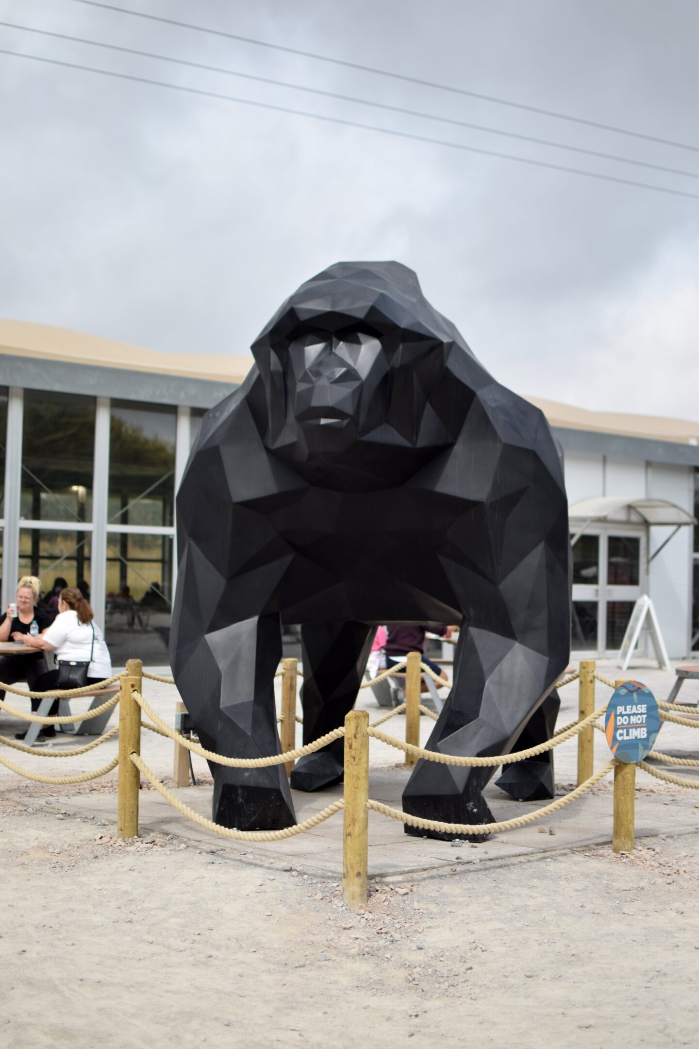 Gorilla statue at Peak Wildlife Park